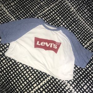 Levis tshirt
